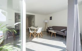 Luxury Apartment With Free Parking